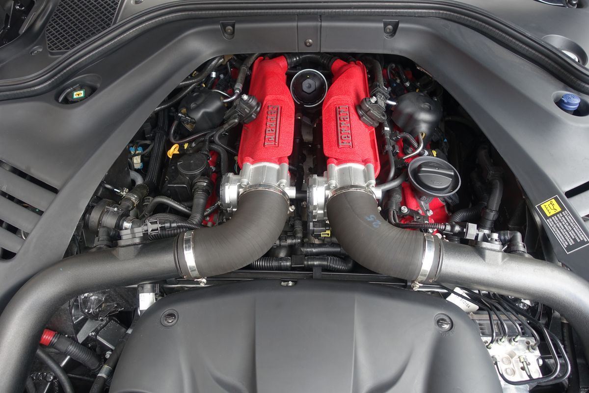 Ferrari California T