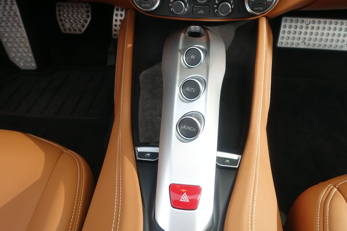 Ferrari California T