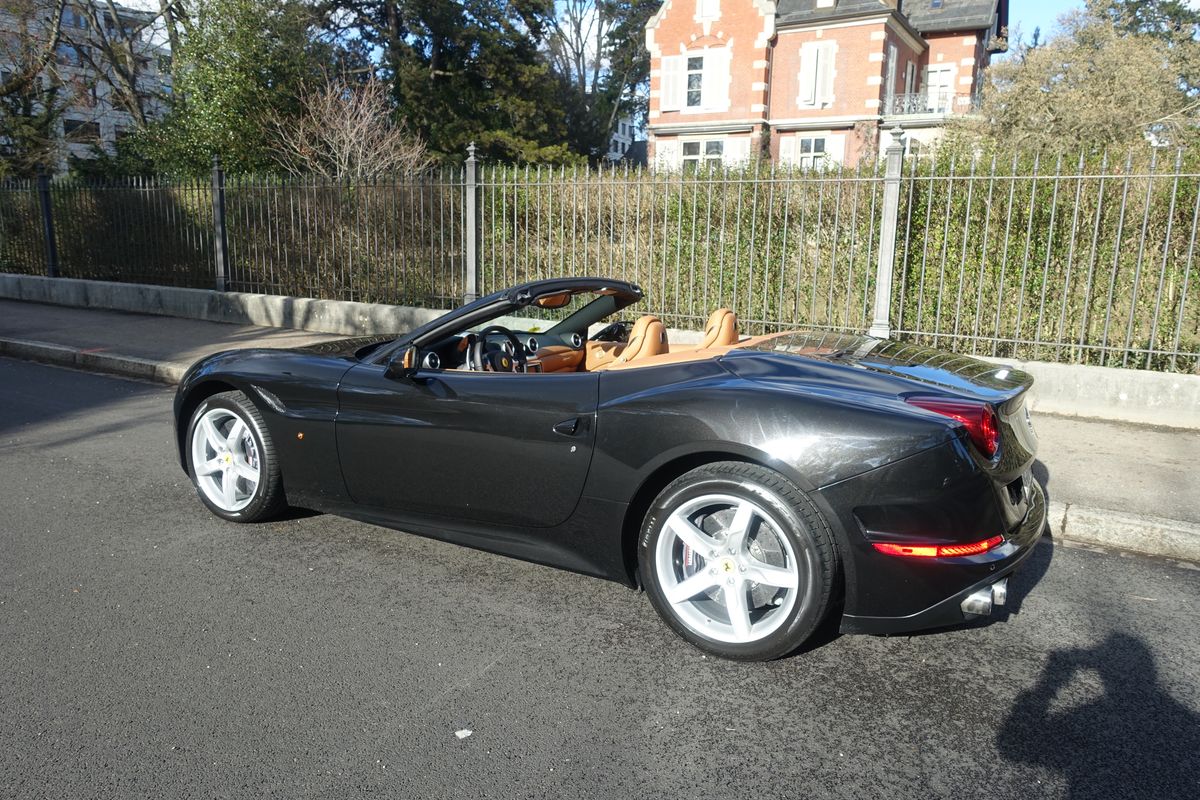 Ferrari California T
