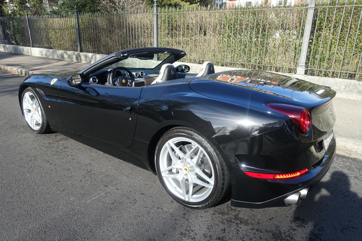 Ferrari Californa T