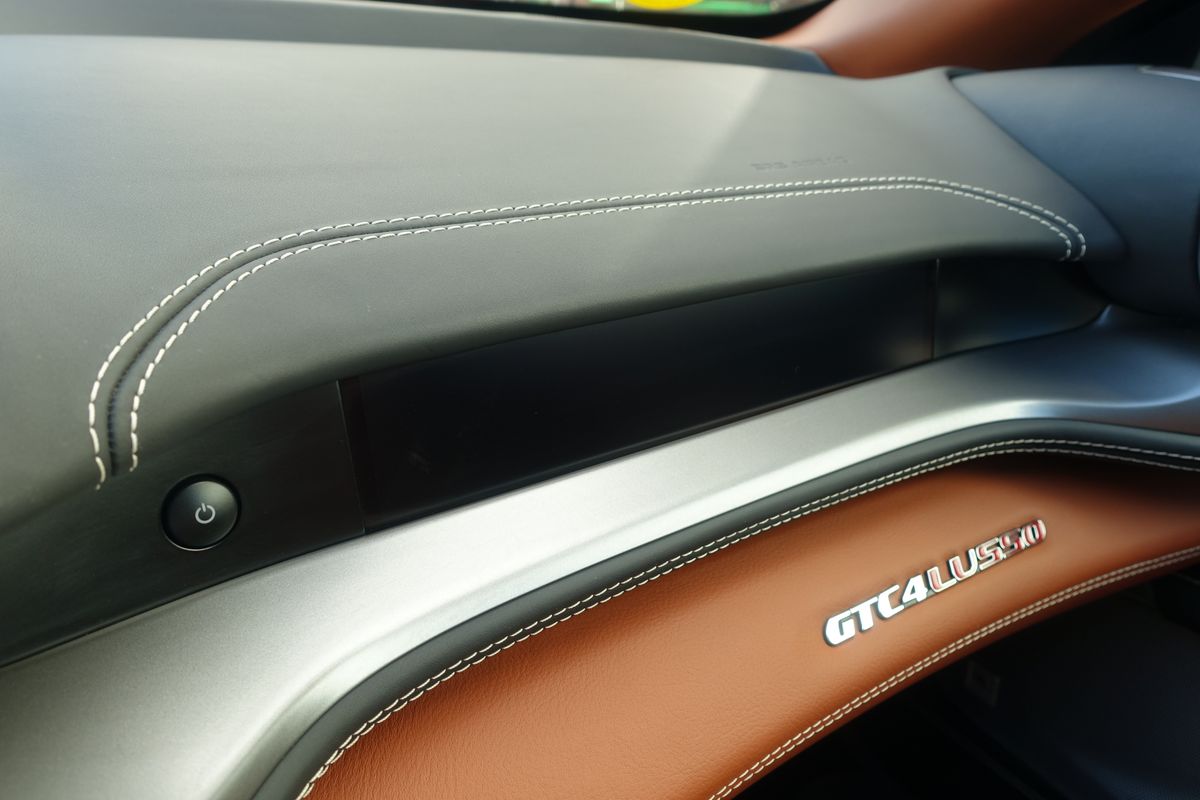 Ferrari GTC4 Lusso