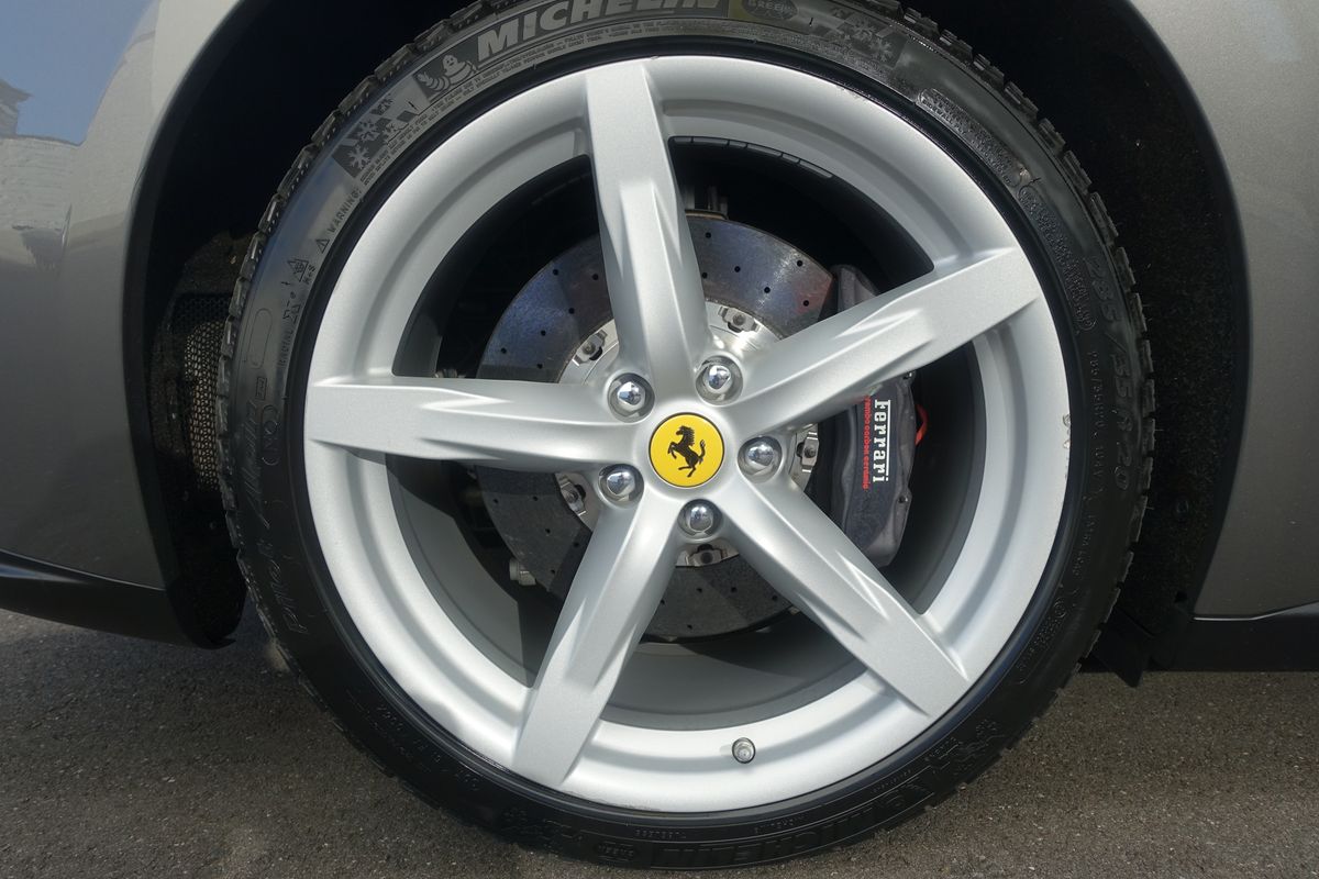 Ferrari GTC4 Lusso