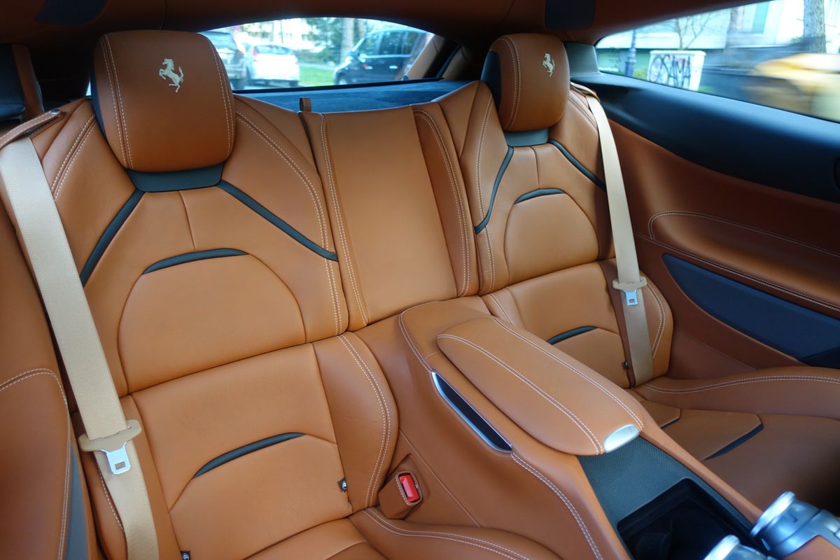 Ferrari GTC4 Lusso