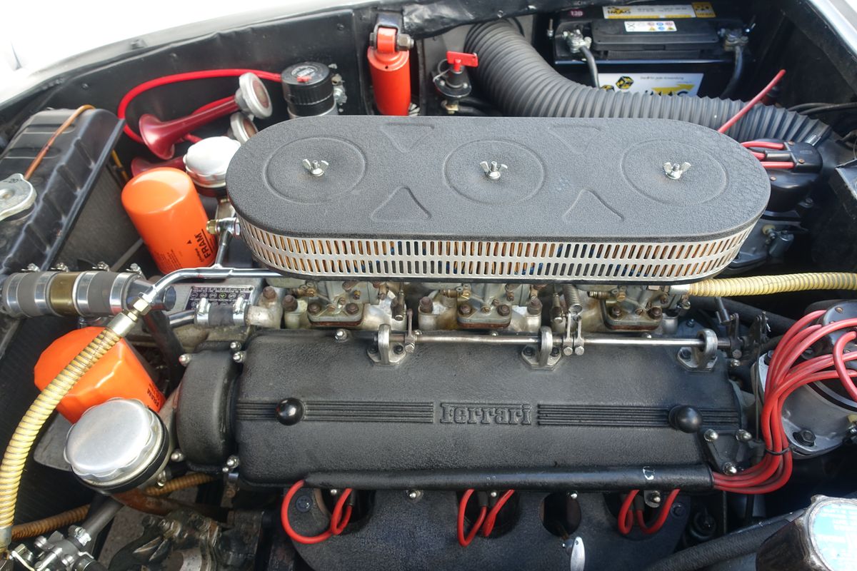 Ferrari 250 GT Lusso