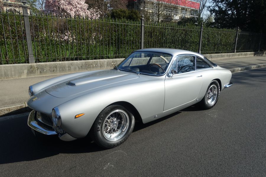 /en/stock/for-sale/details/ferrari-250-gt-lusso/195