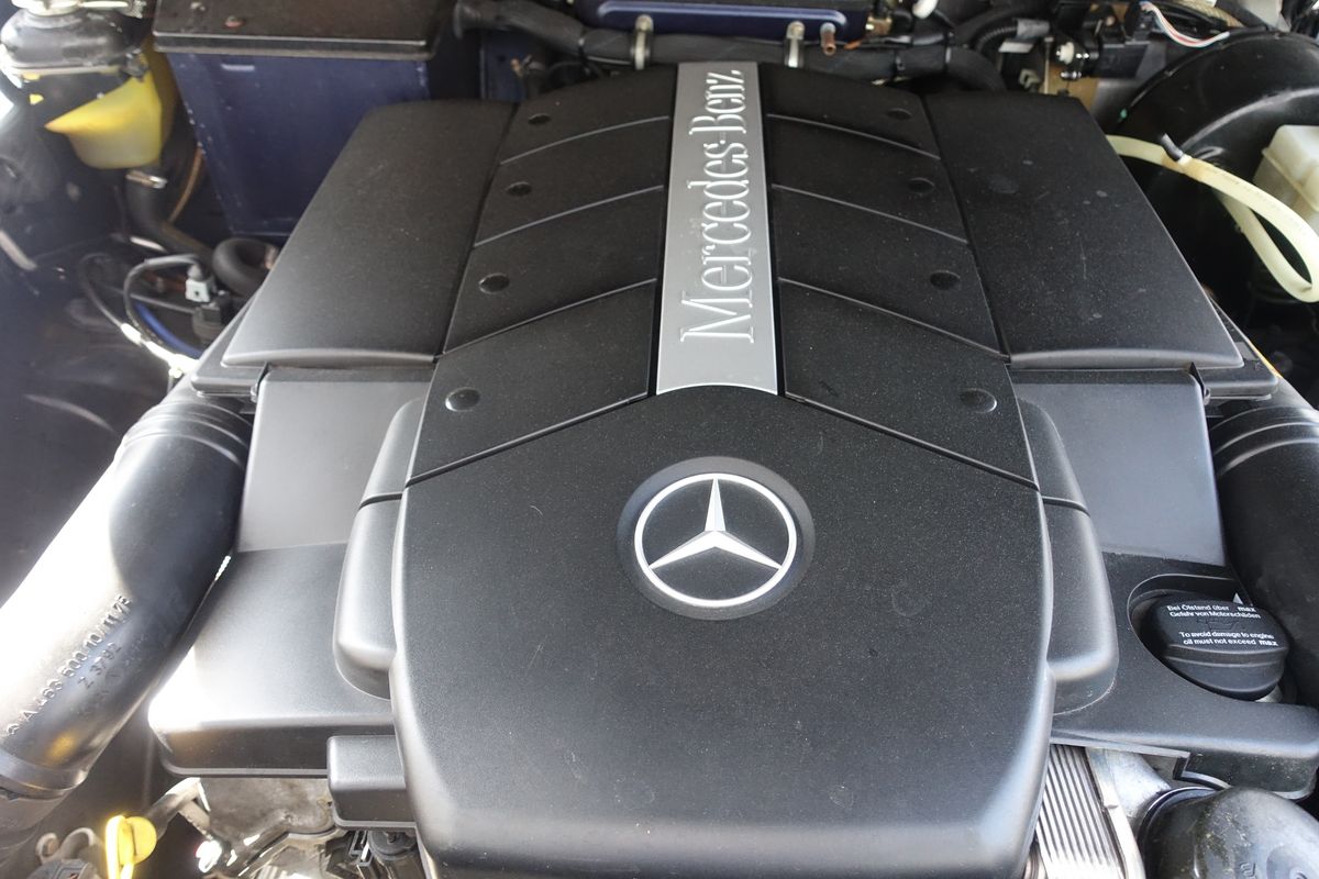 Mercedes-Benz G 500