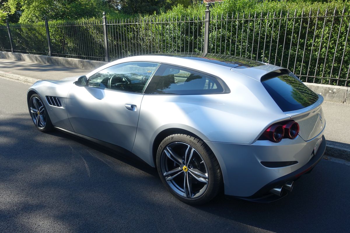 Ferrari GTC4 Lusso