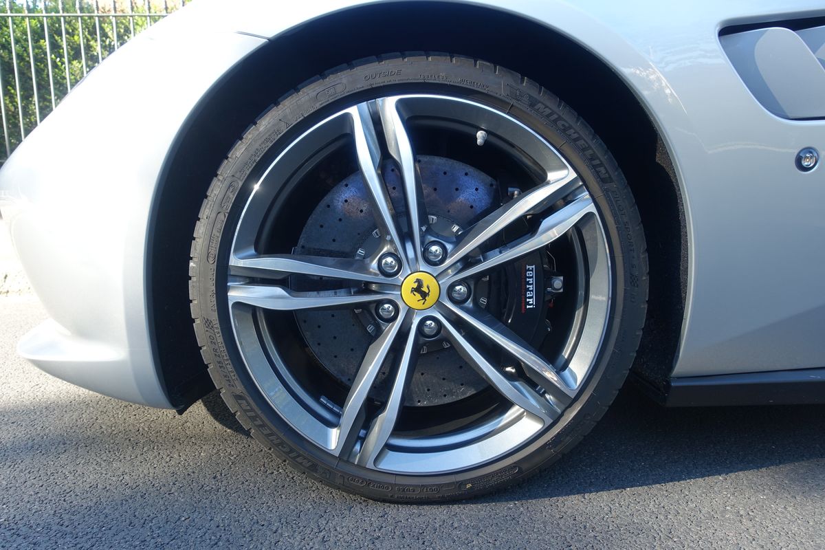 Ferrari GTC4 Lusso