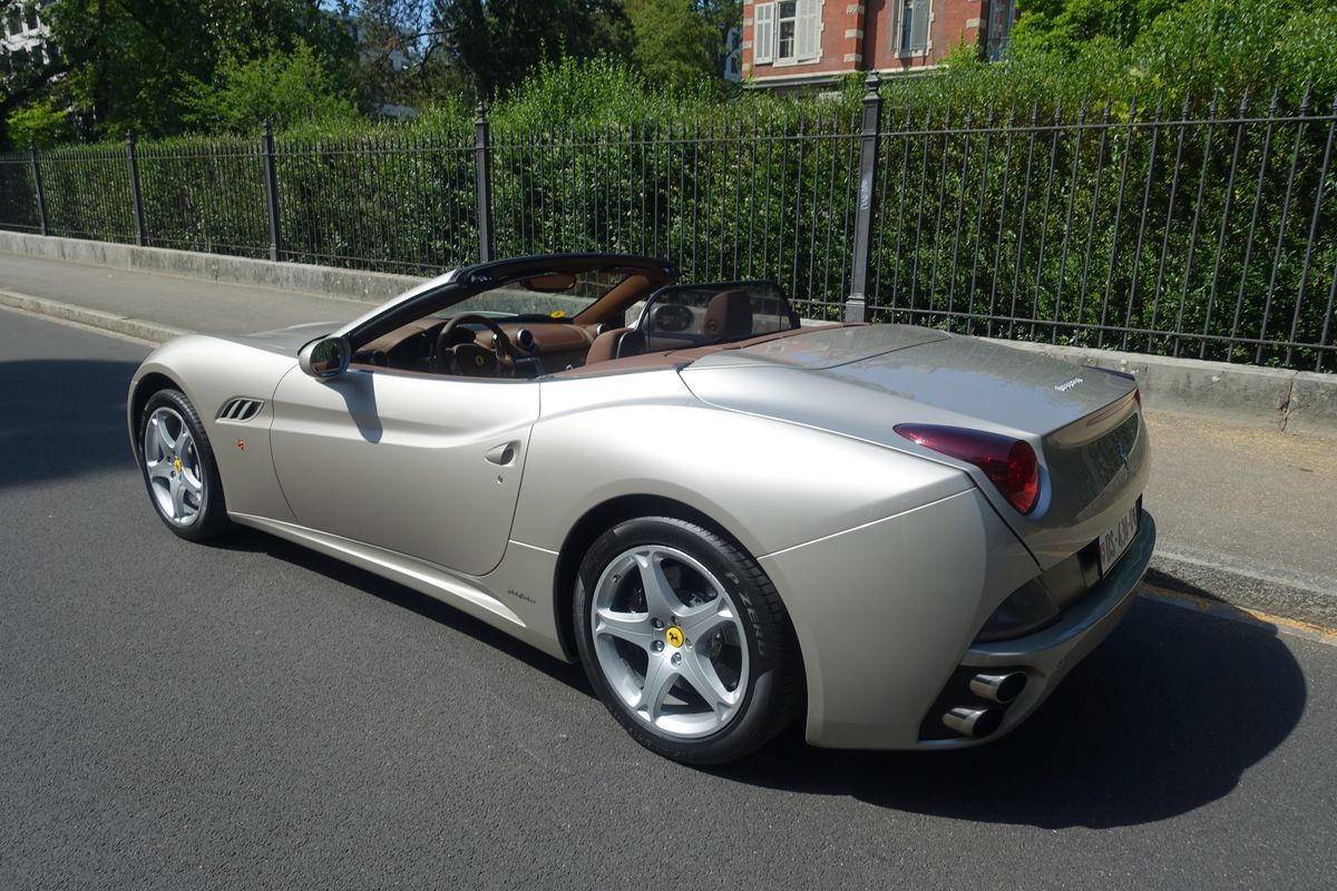 Ferrari California