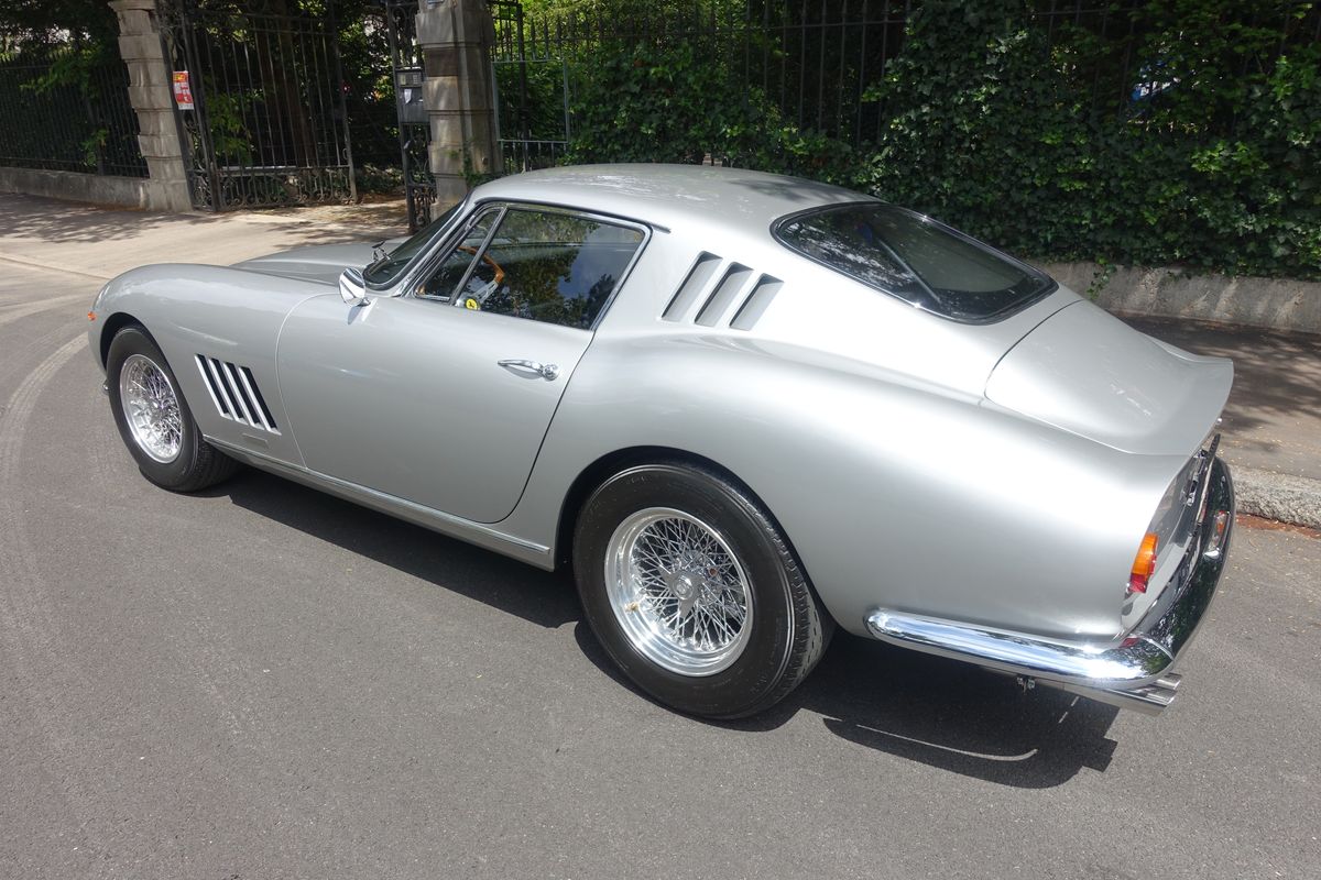 Ferrari 275 GTB "Shortnose"
