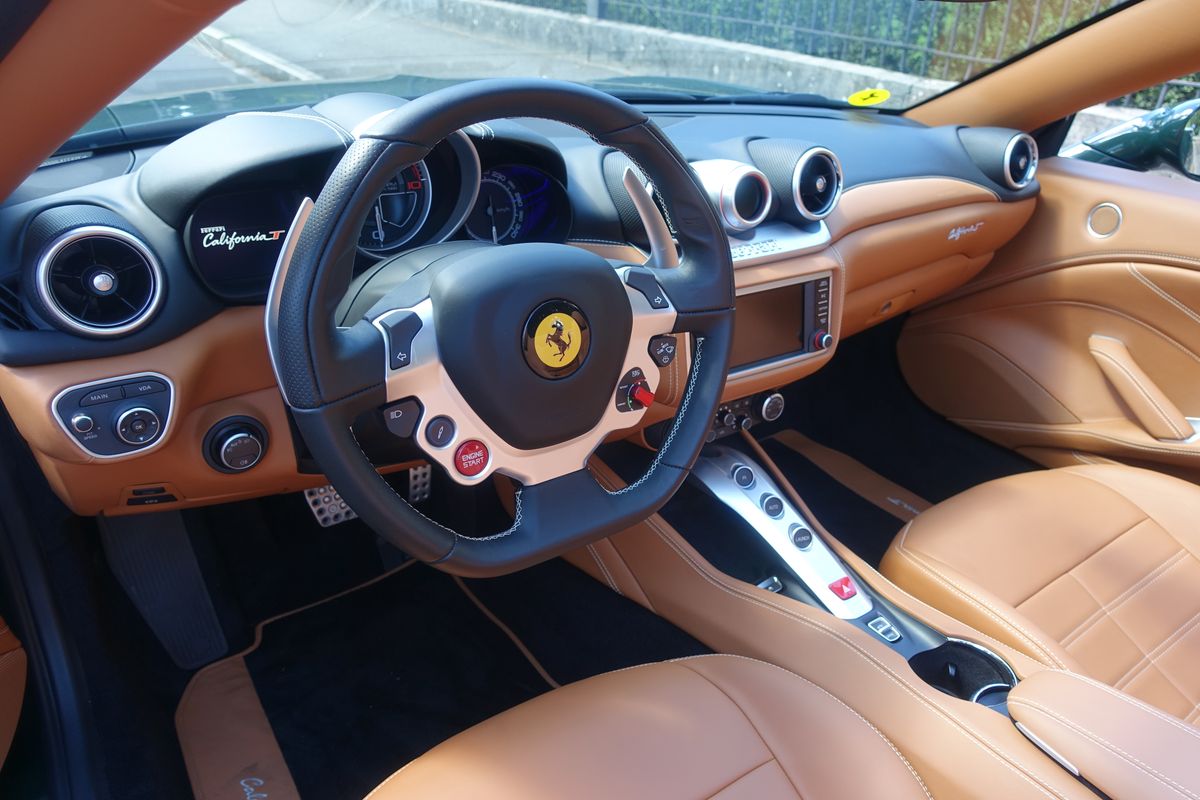 Ferrari California T
