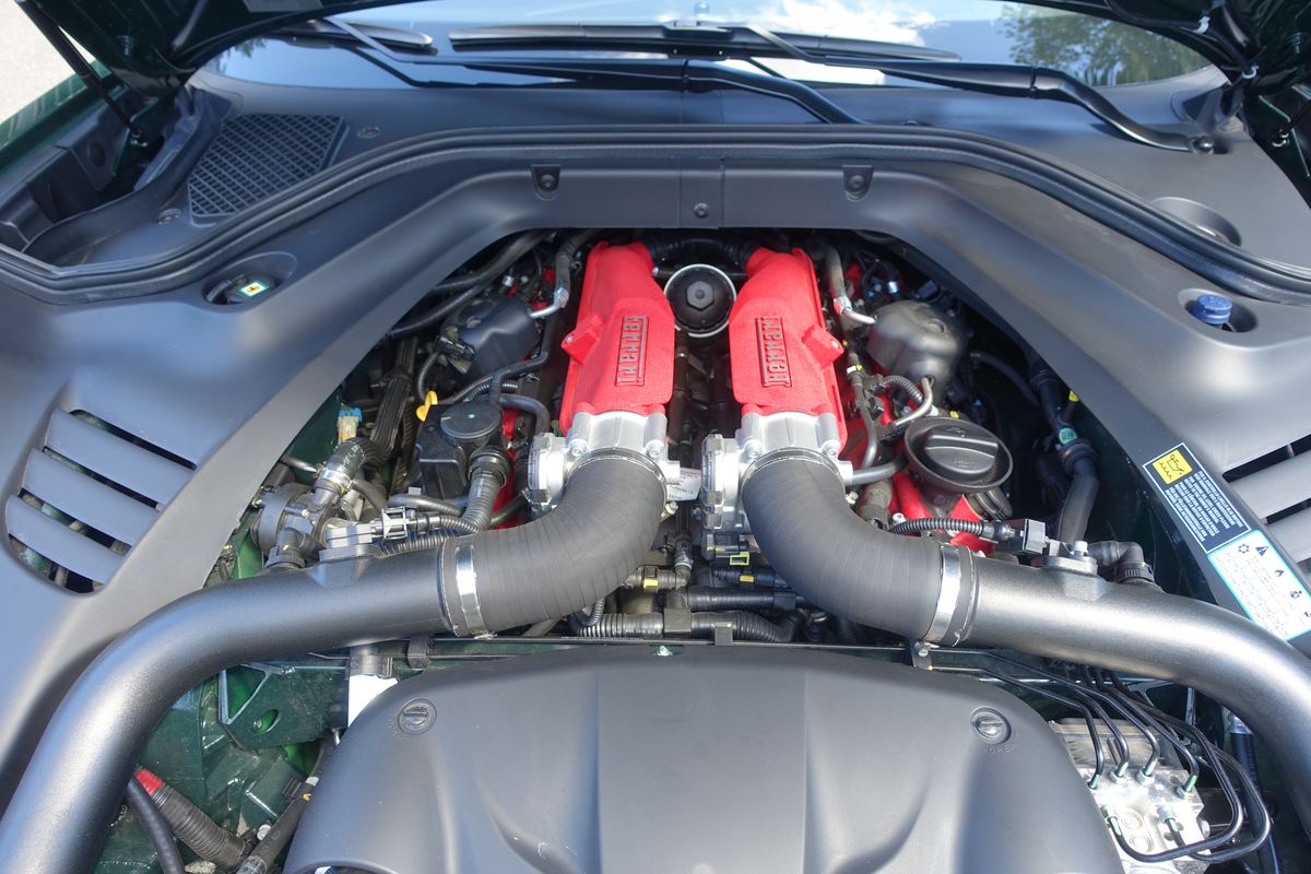 Ferrari California T