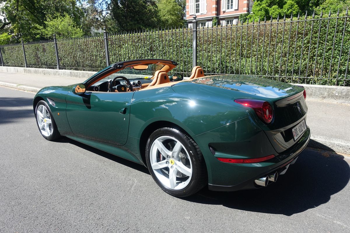 Ferrari California T
