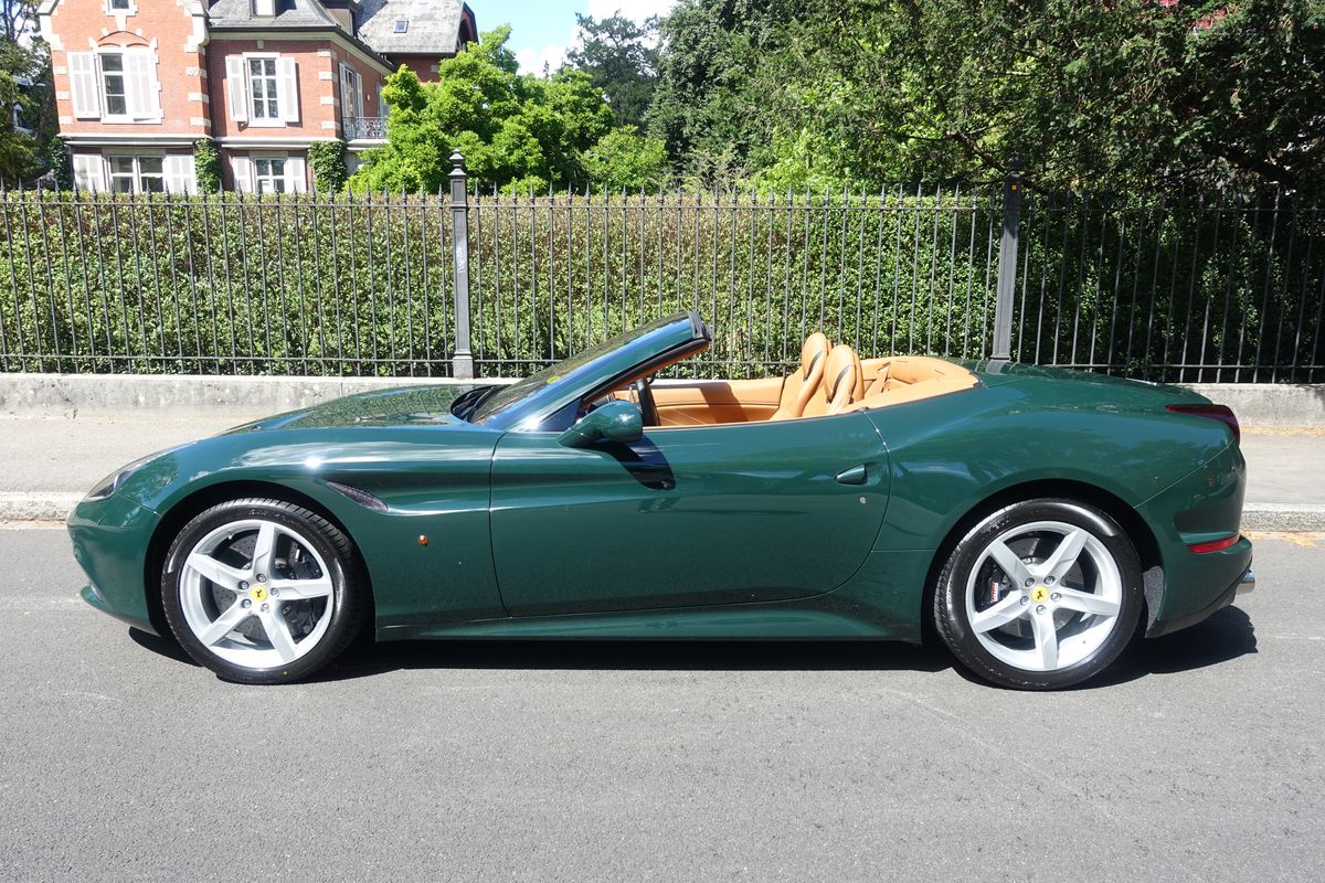 Ferrari California T