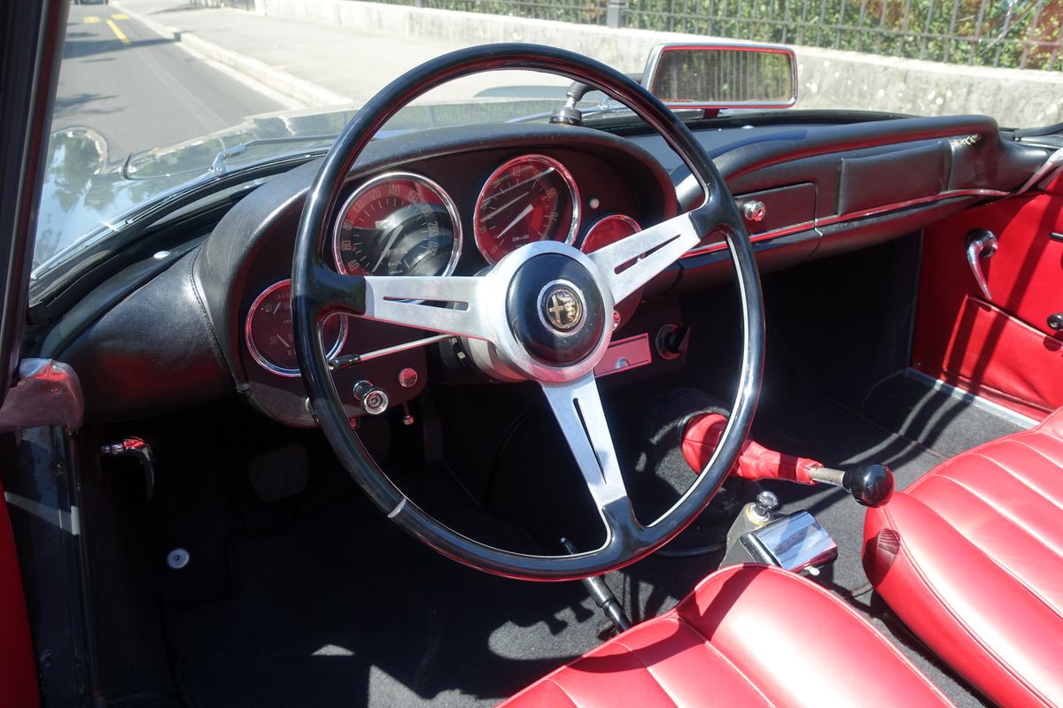 Alfa Romeo 2600 Spider