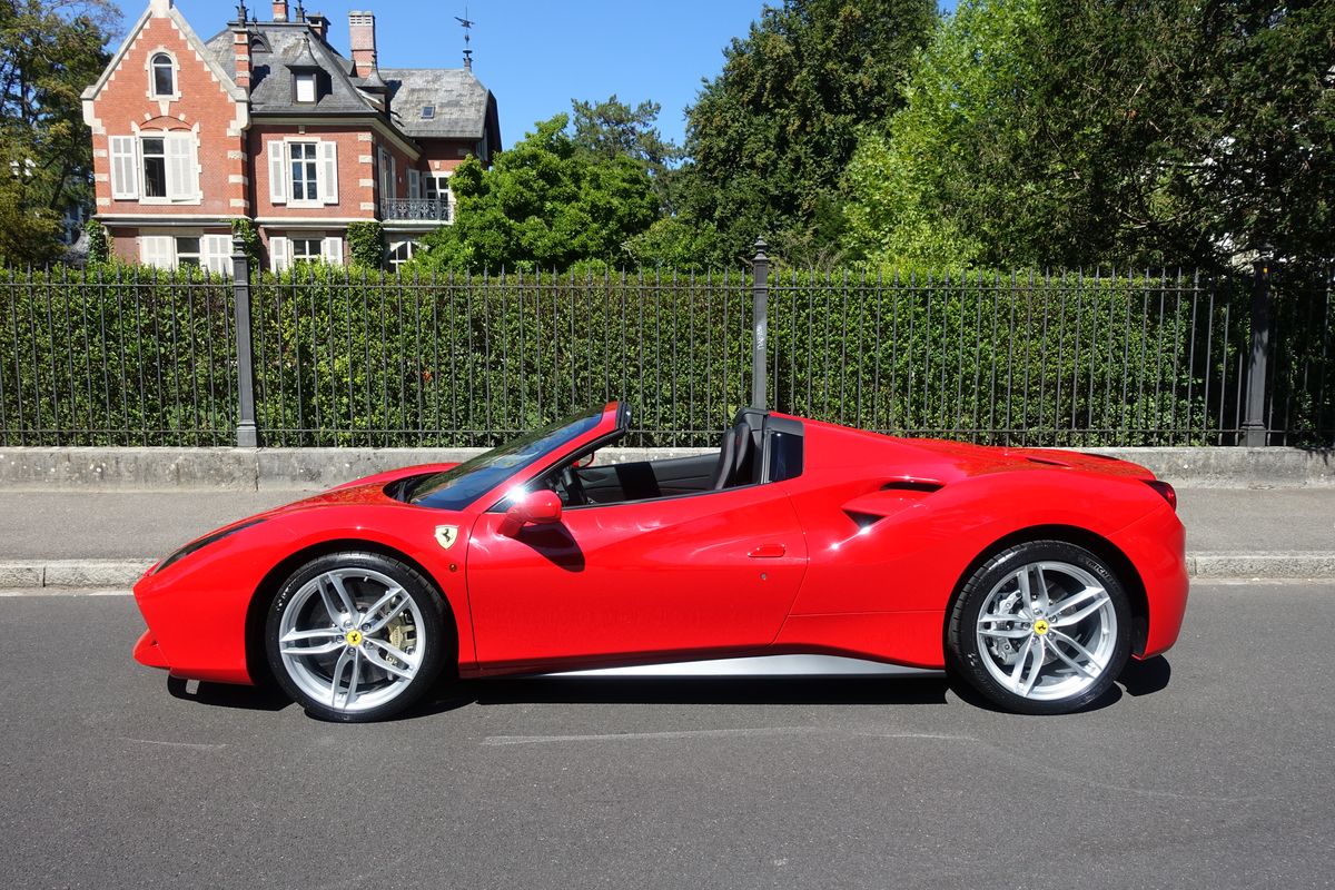Ferrari 488 Spider