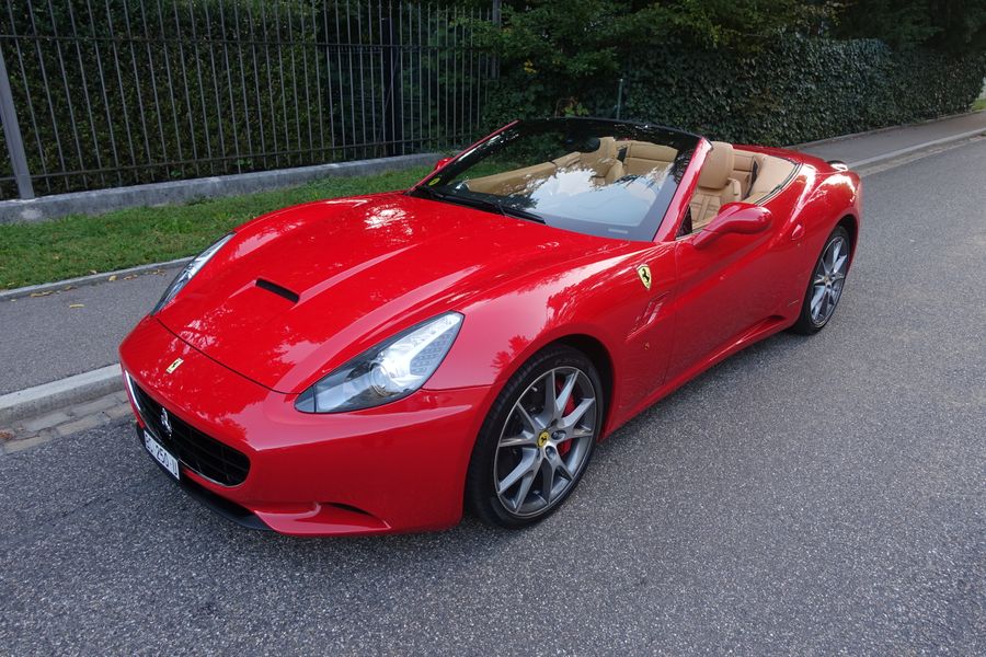 /en/stock/previously-sold/details/ferrari-california/21