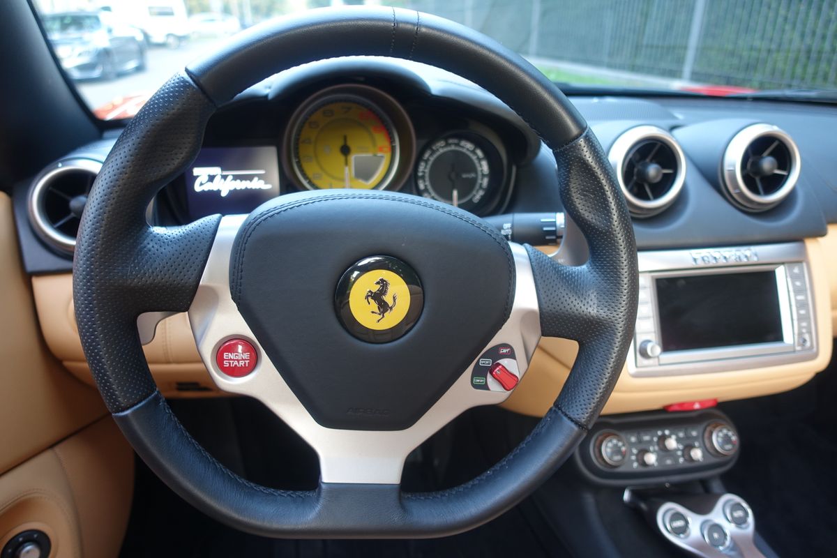Ferrari California