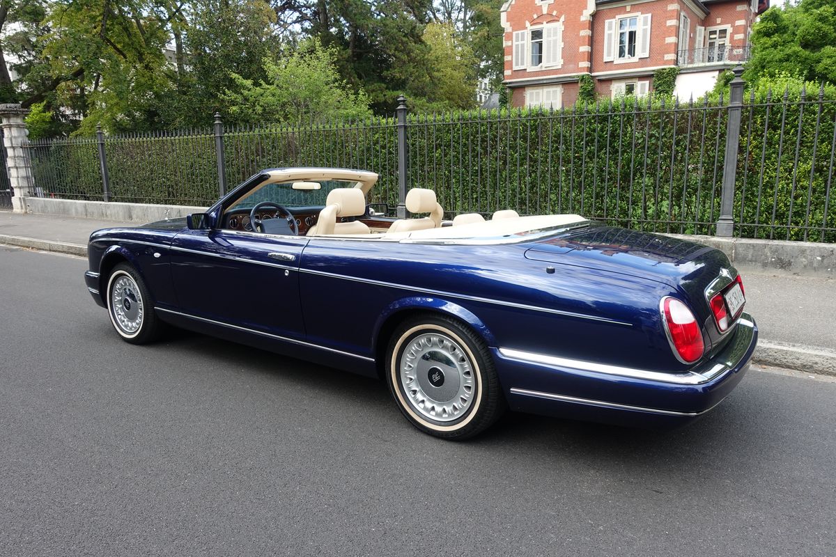 Rolls-Royce Corniche