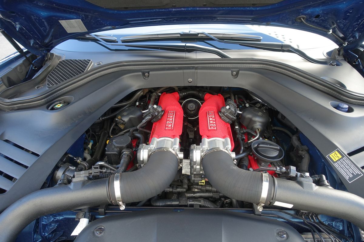 Ferrari California T