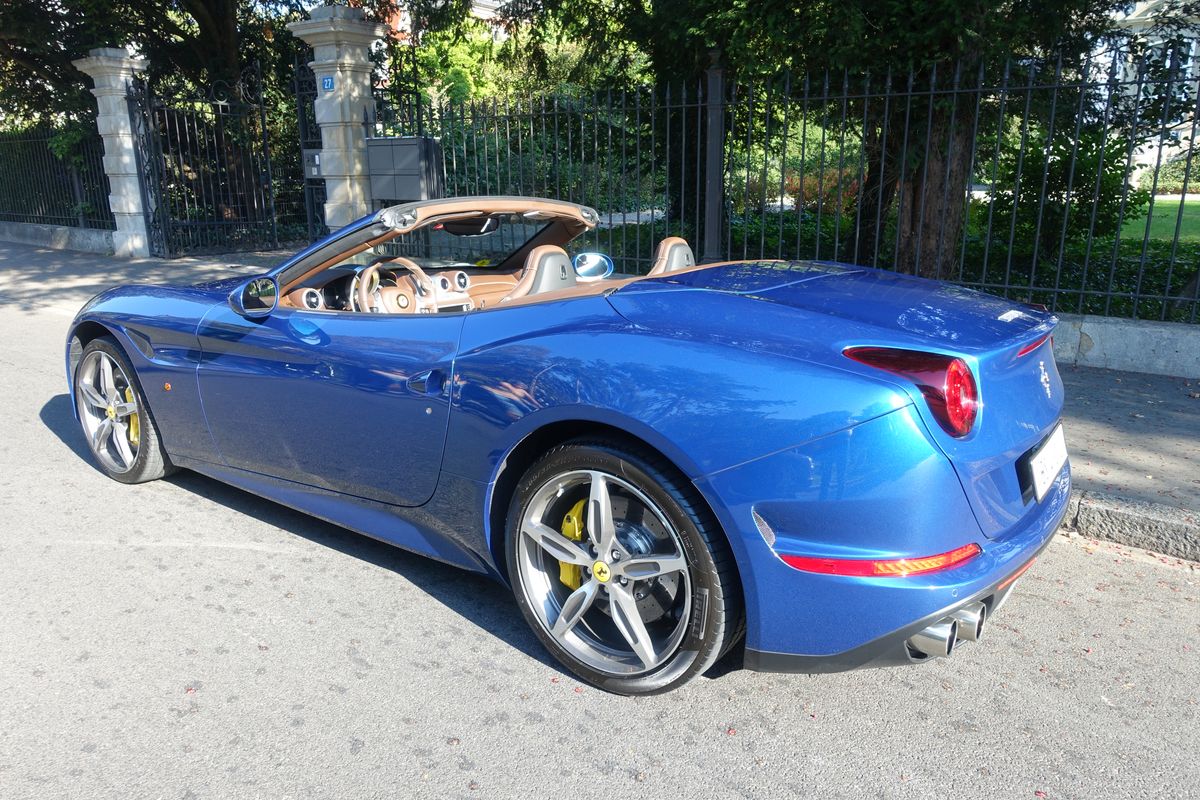 Ferrari California T