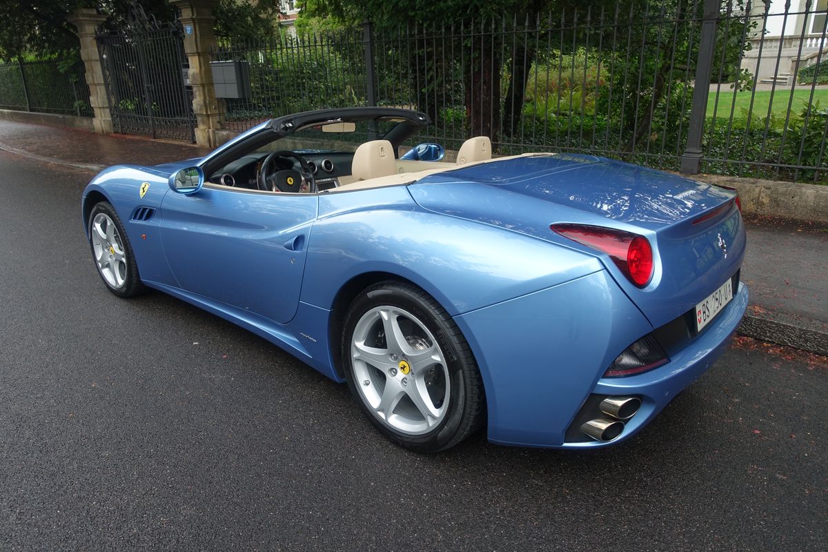 Ferrari California