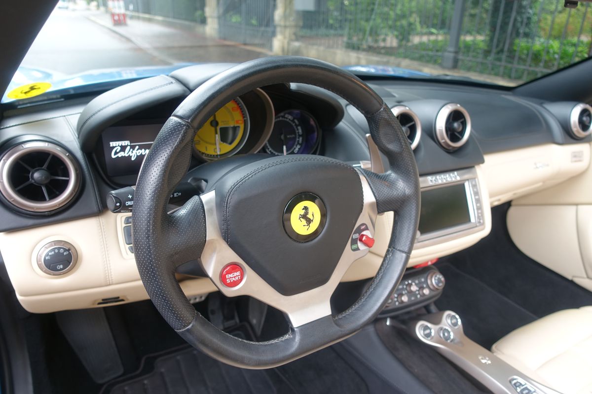 Ferrari California