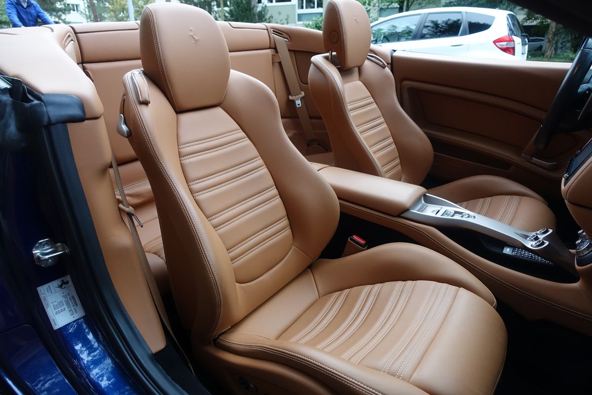 Ferrari California 30