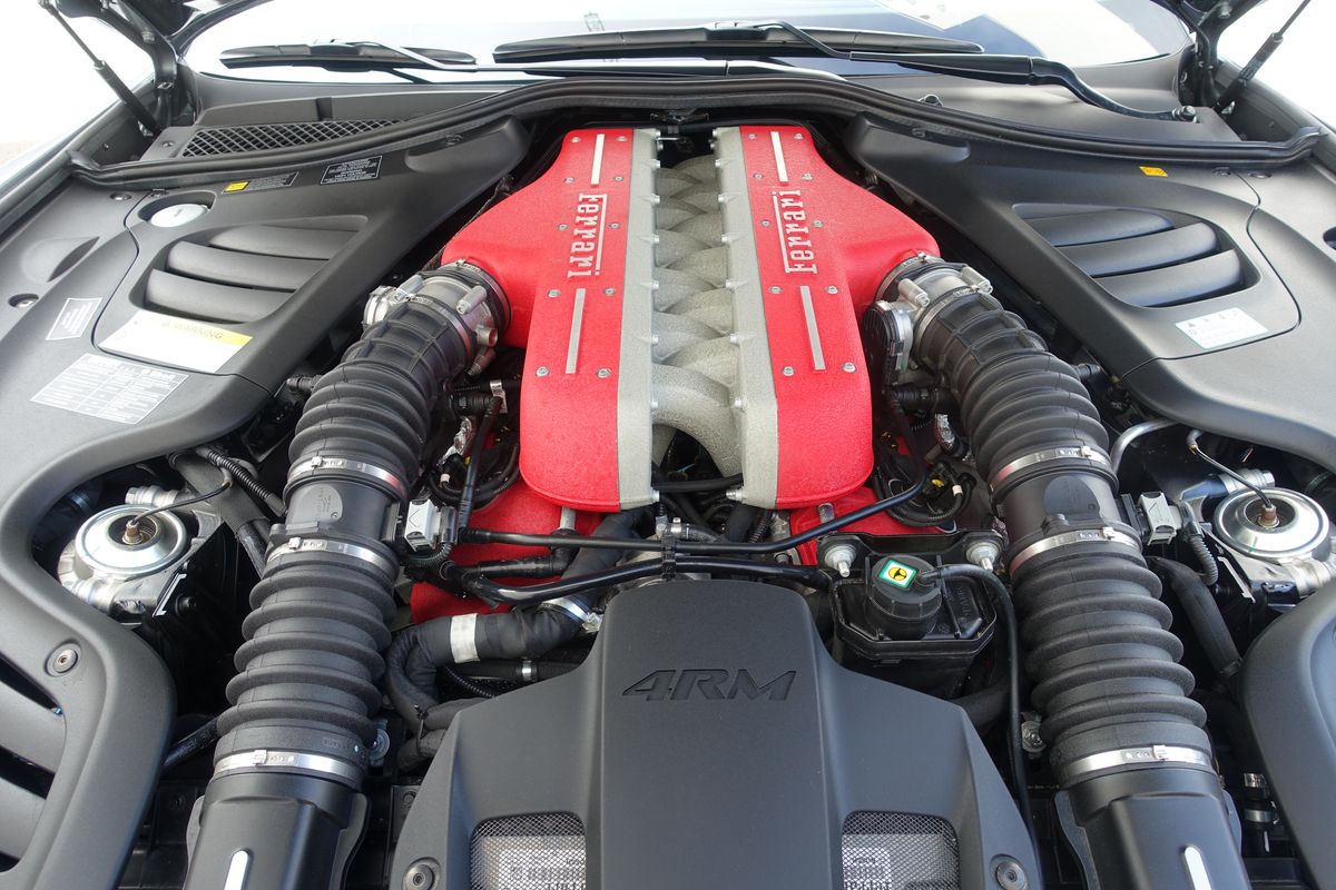Ferrari GTC4 Lusso