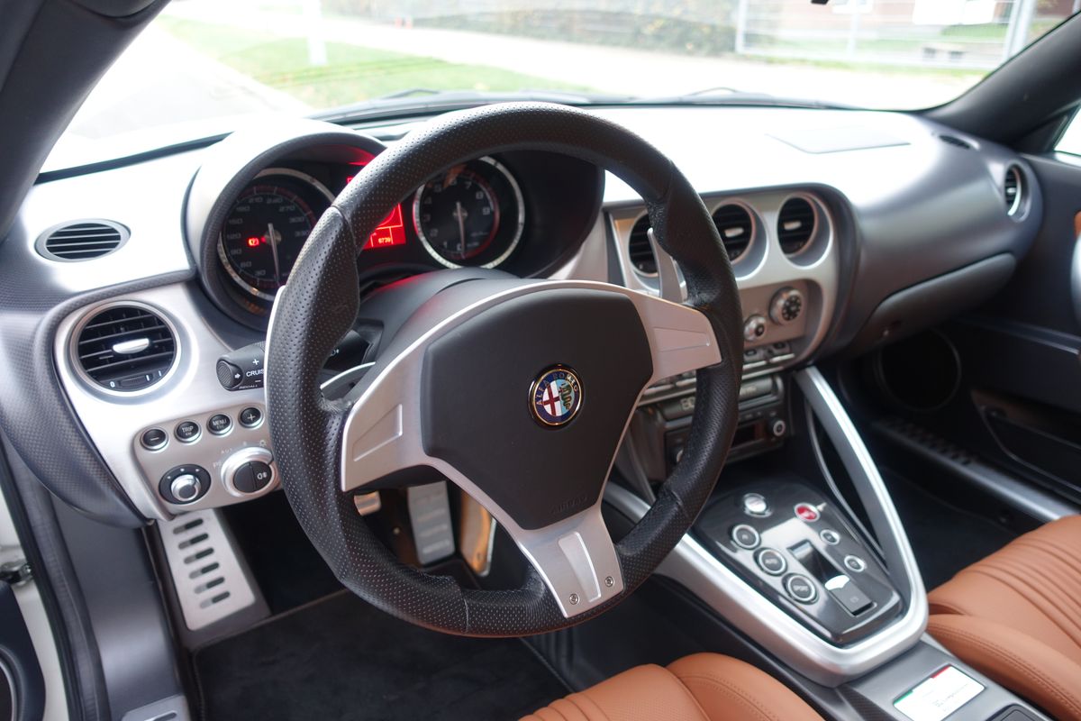 Alfa Romeo 8C Competizione