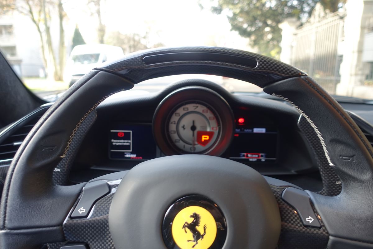 Ferrari 488 Pista