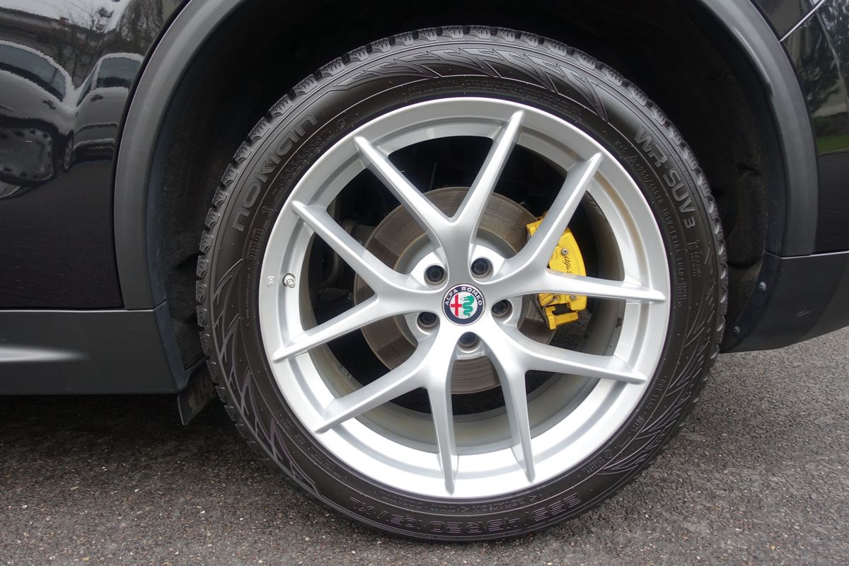 Alfa Romeo Stelvio First Edition Q4