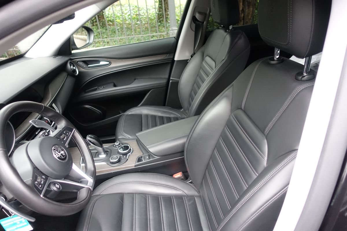 Alfa Romeo Stelvio First Edition Q4