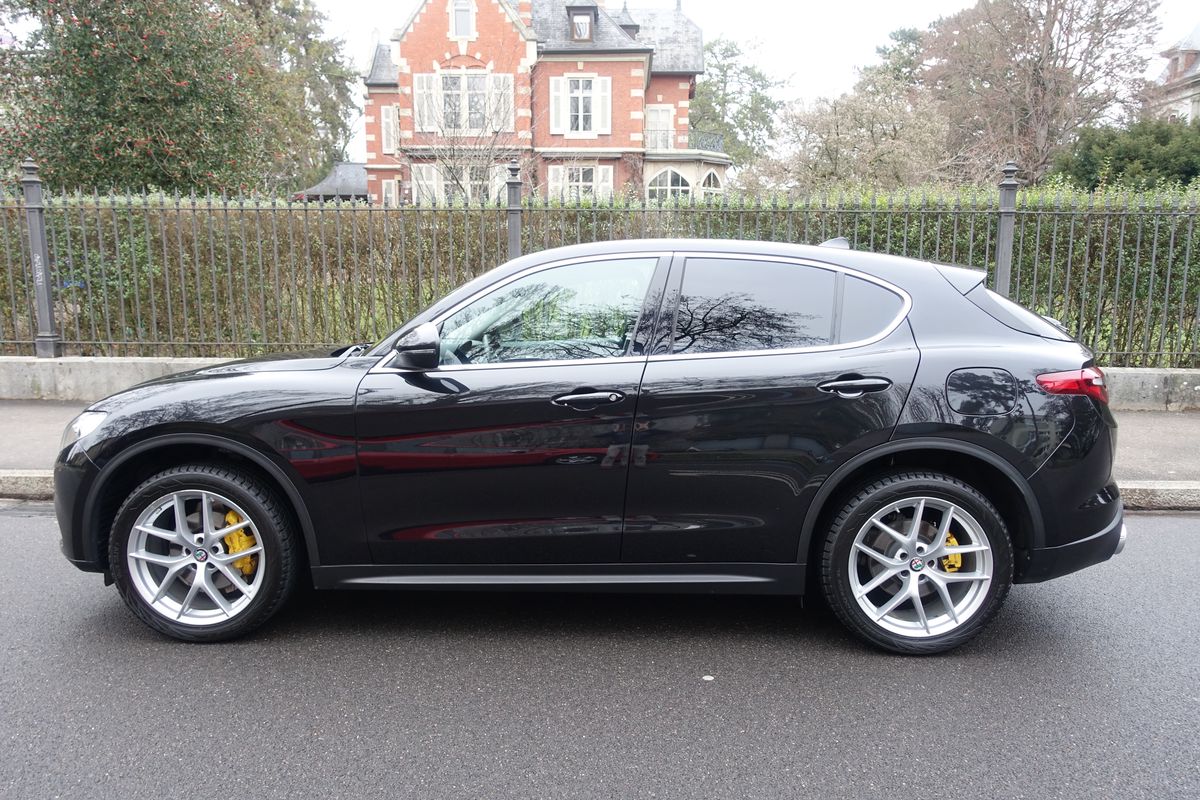 Alfa Romeo Stelvio First Edition Q4