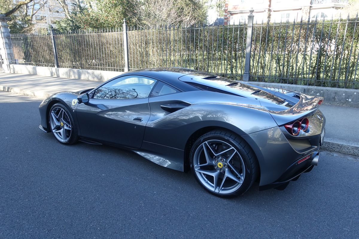 Ferrari F8 Tributo