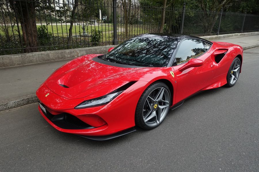 /en/stock/previously-sold/details/ferrari-f8-tributo/254