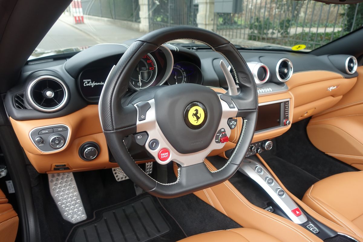 Ferrari California T