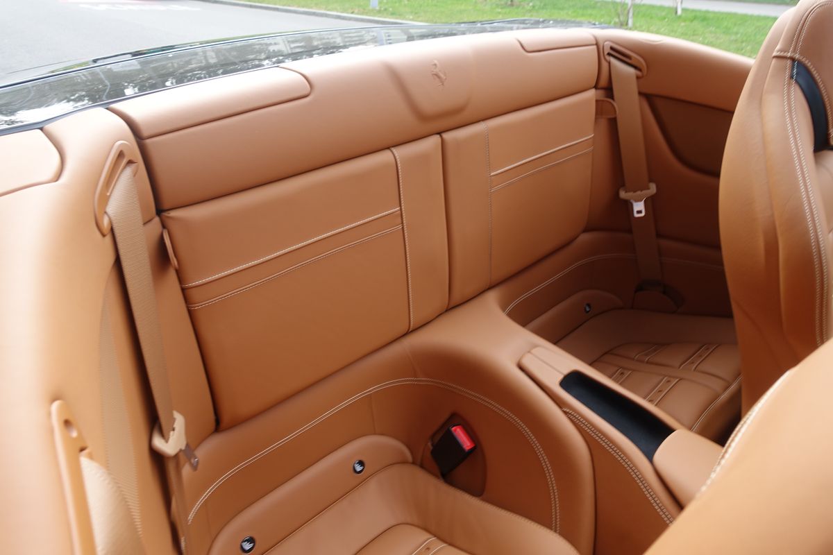 Ferrari California T