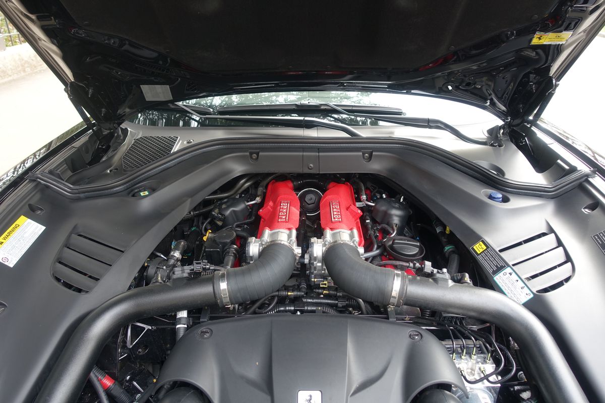 Ferrari California T