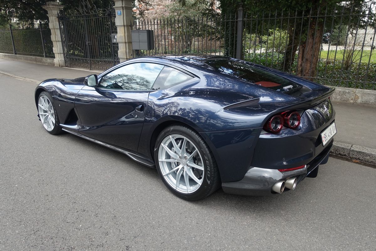 Ferrari 812 Superfast