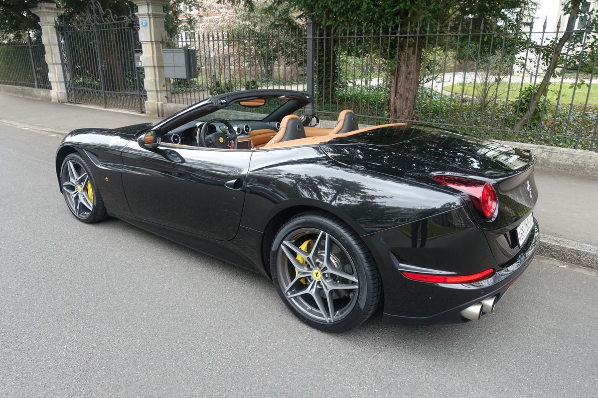 Ferrari California T