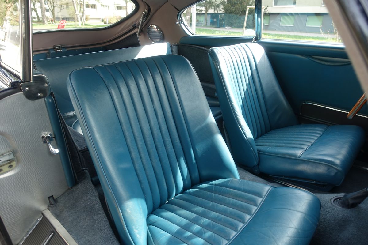 Aston Martin DB 2/4 Mark III