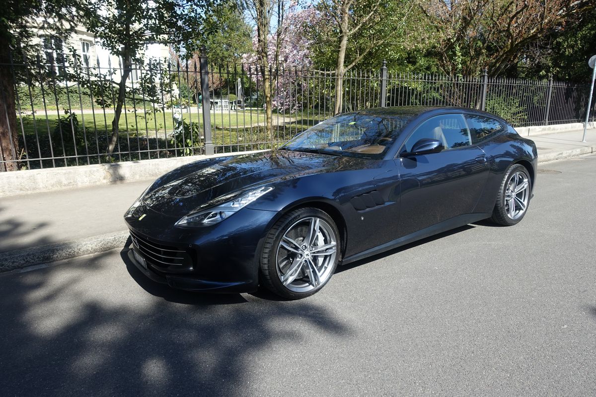 Ferrari GTC4 Lusso