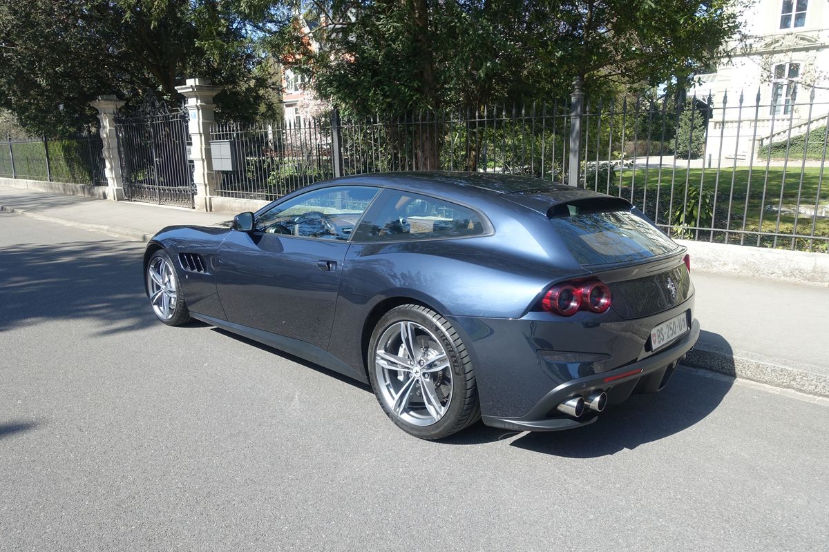 Ferrari GTC4 Lusso