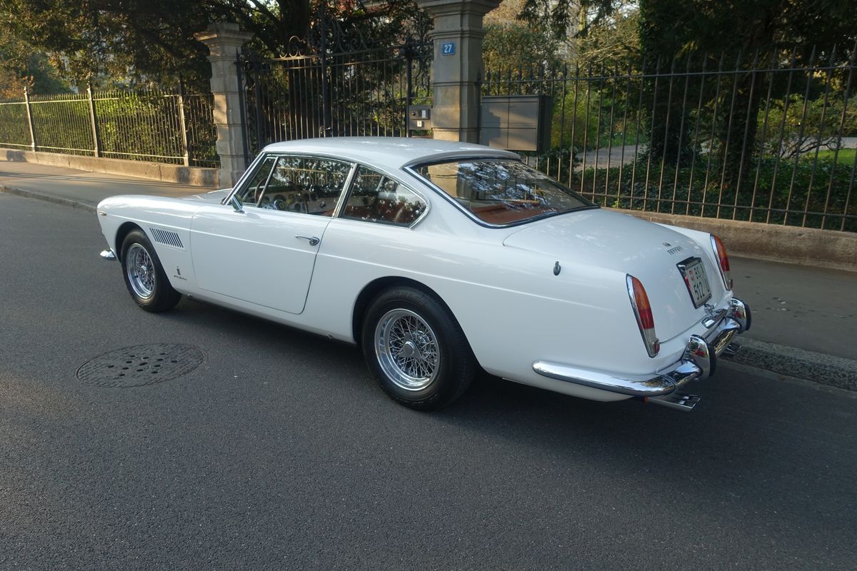 Ferrari 250 GTE