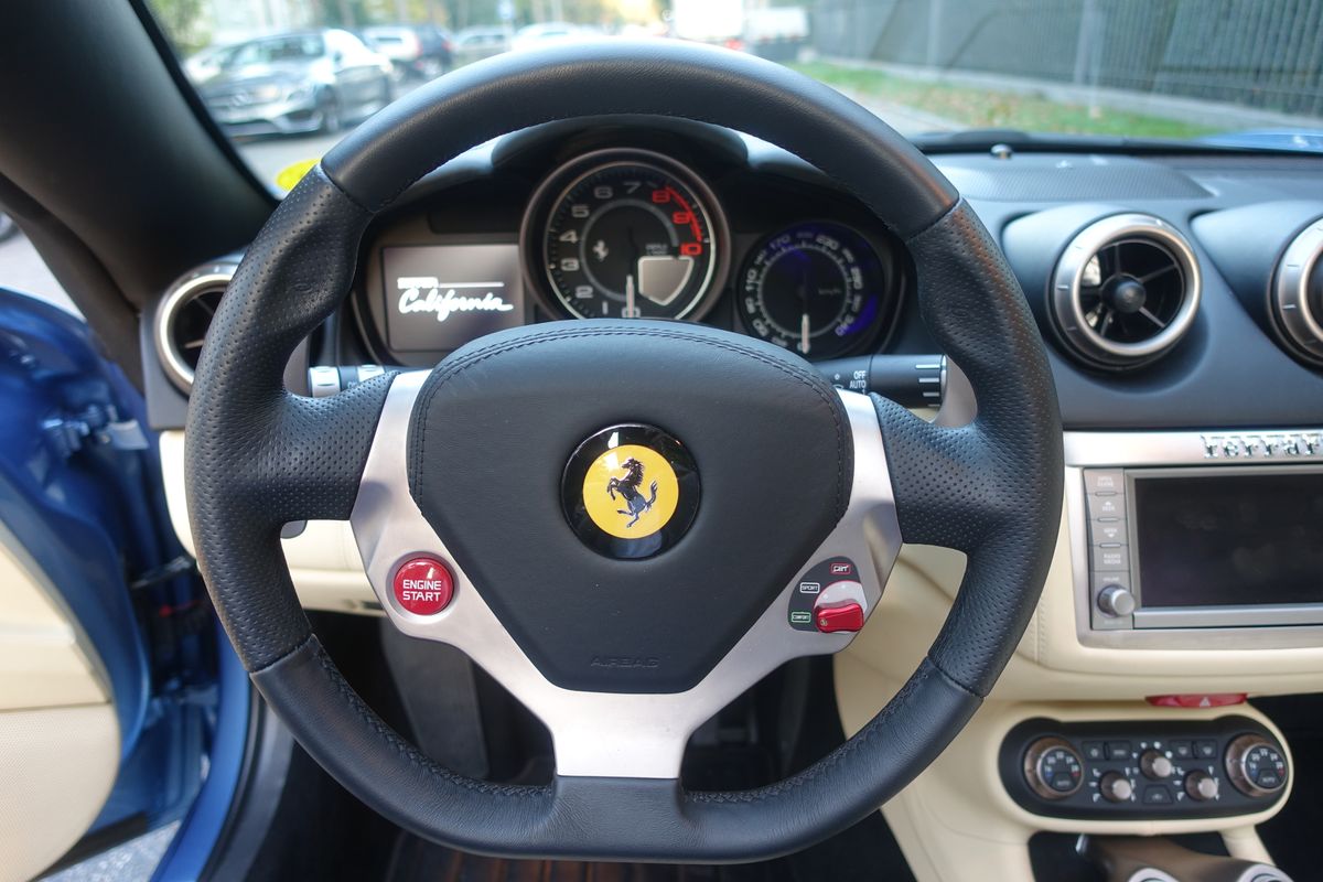Ferrari California