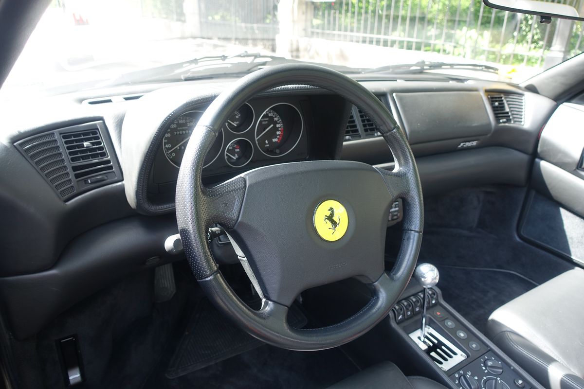 Ferrari F355 Spider
