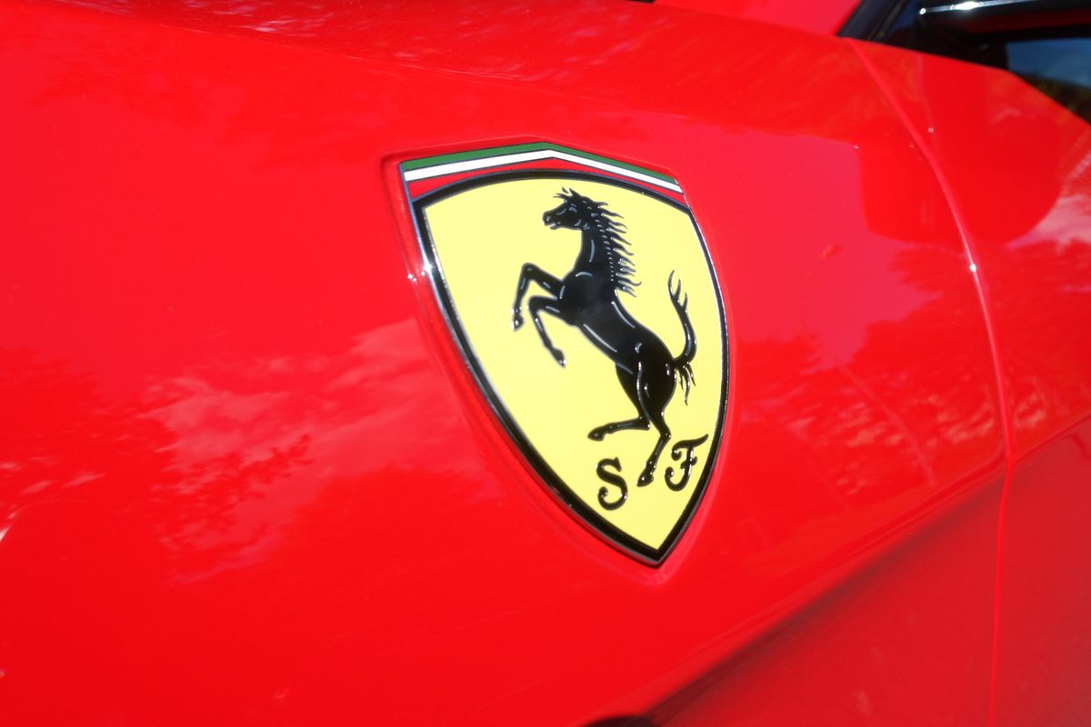 Ferrari GTC4 Lusso T