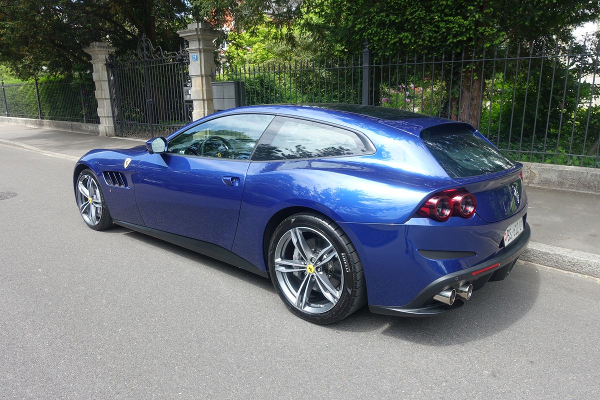 Ferrari GTC4 Lusso