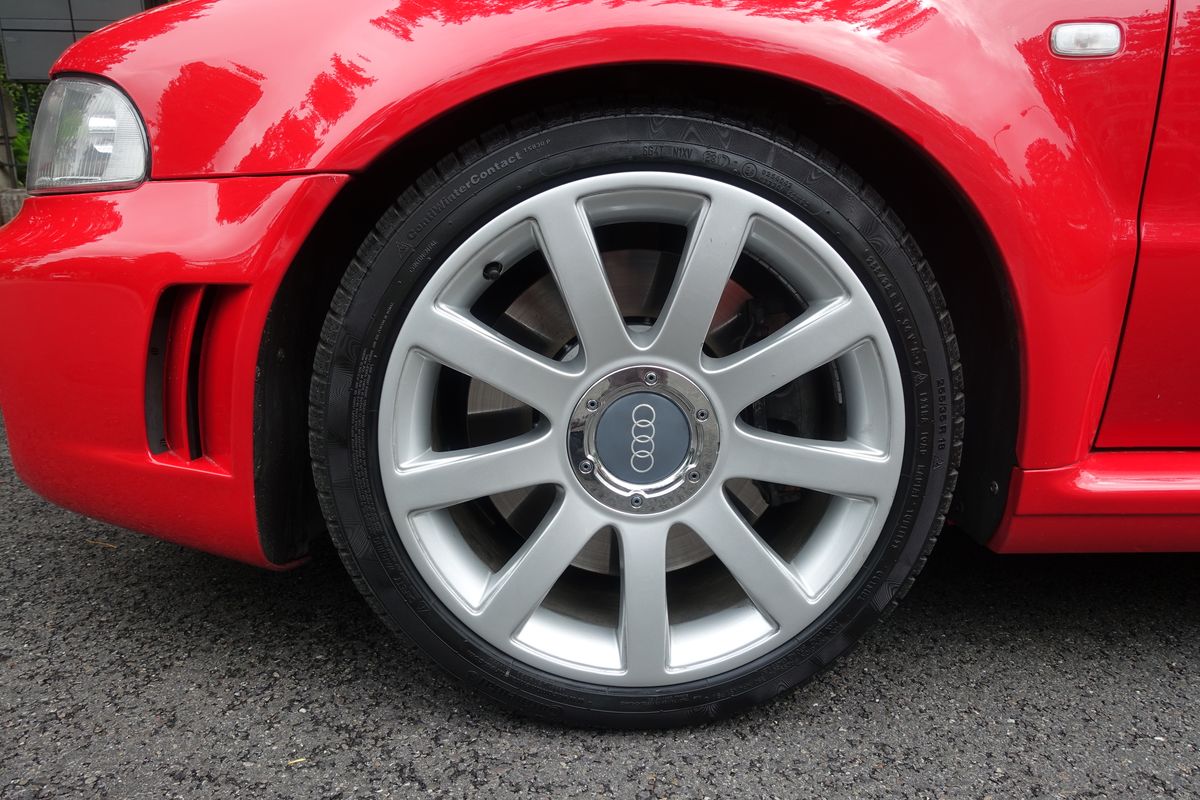 Audi RS4 Avant Quattro